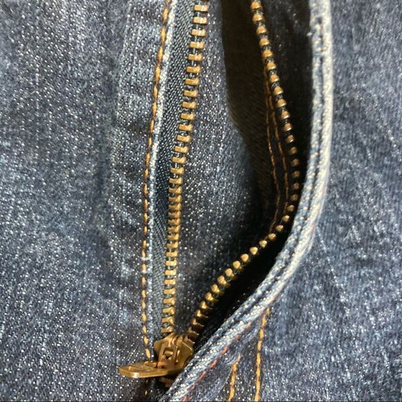 LEVI STRAUSS Women’s Bootcut 515 Size 12 M Inseam 30.5 Dark Wash - Picture 3 of 9